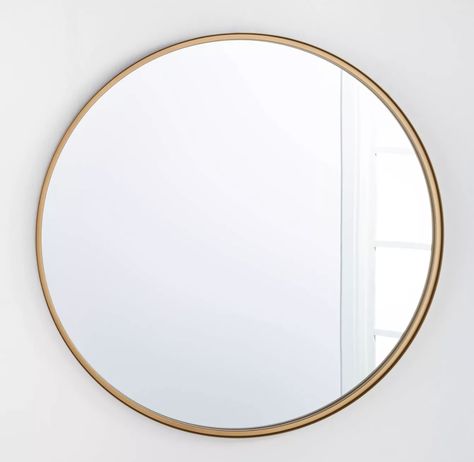 Small Mirror Wall Decor, Small Apartment Bedrooms, Apartment Decorating Living, Decorative Wall Mirror, Circle Mirror, Mirror Design Wall, Wood Wall Mirror, Studio Mcgee, Small Mirrors