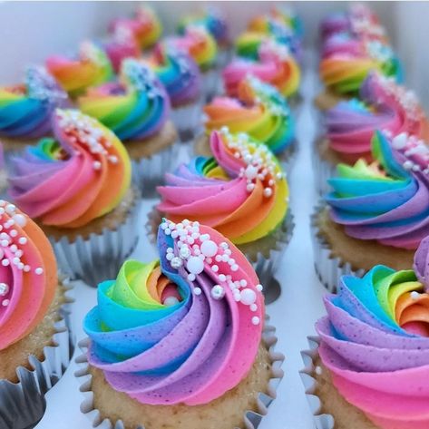 Rainbow Unicorn Cupcakes Ideas, Threenager Cupcakes, 4 Ever Sweet Birthday Party Food, Rainbow Themed Cupcakes, Squishmellow Cupcakes, Rainbow Swirl Cupcakes, Trolls Birthday Cupcakes, Rainbow Frosting Cupcakes, Val Trolls