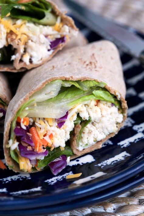 Chick-fil-A Cool Wrap Recipe Meal Prep Lunches, Green Goddess Salad Dressing, Copycat Chick Fil A, Gluten Free Cookbooks, Bbq Chicken Breast, Cool Wraps, Game Hen, Wrap Recipe, Prepped Lunches