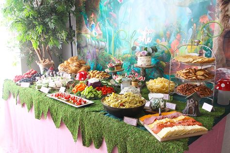 Enchanted Forest Birthday Party Enchanted Forest Snack Table, Enchanted Forest Charcuterie Board, Forest Themed Birthday, Fairy Party Food, Fairies And Butterflies, Woodland Fairy Birthday Party, Enchanted Forest Birthday Party, Enchanted Forest Baby Shower, Woodland Fairy Birthday