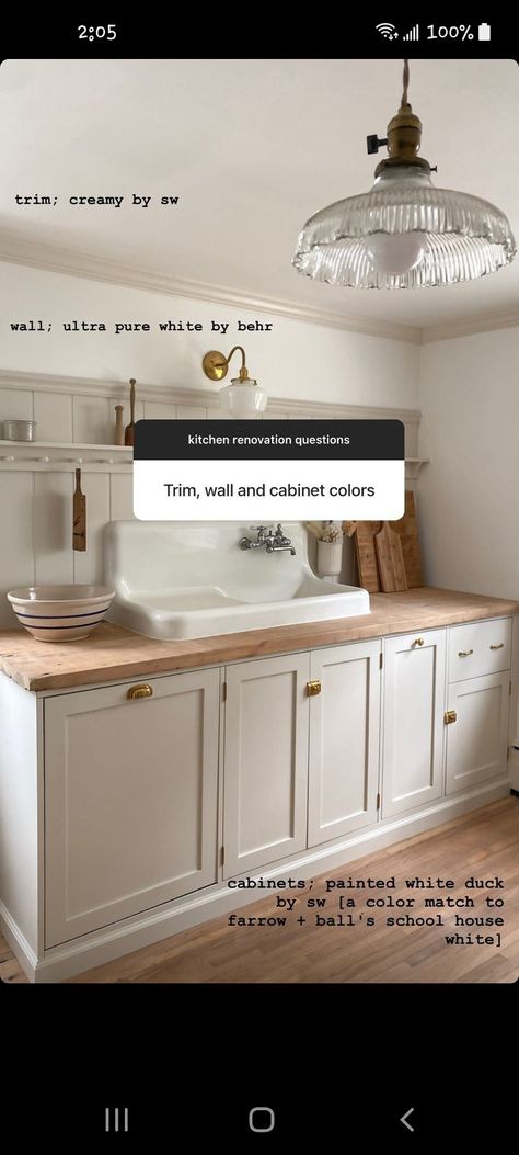 Kitchen Ideas Classic, School House White, Mudroom Paint Color, Farrow And Ball Kitchen, Modern Classic Kitchen, Laundry Room Colors, Wood Countertops Kitchen, Classic White Kitchen, Painted Kitchen Cabinets Colors