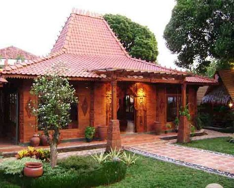 Javanese traditional house Exterior Design Traditional, Indonesian House, House Traditional, Home Exterior Design, Architecture Classic, Traditional Houses, Tropical House, Home Exterior, Modern Bedroom Decor