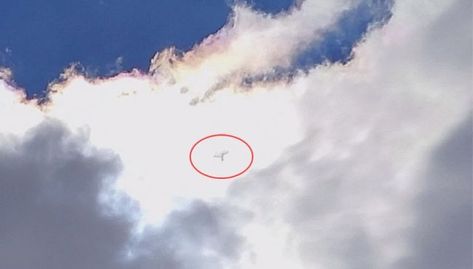 Angel Sightings, Latest Ufo, Latest Ufo Sightings, Alien Crafts, Extra Terrestrial, Ufo Sighting, Archaeological Discoveries, Angel Guidance, Guardian Angels