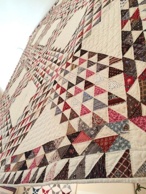 Antique Pioneer Quilts - Diary of a Quilter - a quilt blog Pioneer Quilts, Waves Quilt, Ocean Waves Quilt, Reproduction Quilts, Historical Houses, Fun Quilts, Diary Of A Quilter, Tie Quilt, Half Square Triangle Quilts