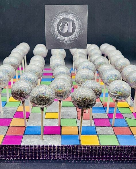 Disco Balls Birthday Party, 70s Party Desserts, Disco Ball Party Food, Decades Party Food Ideas, Edible Disco Ball, Disco Themed Dessert Table, Disco Party Food Ideas Dessert Tables, Disco Snack Table, Disco Candy Table