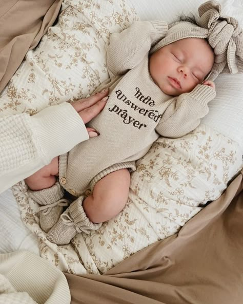 Little Answered Prayer 🙏 🤍 This is quickly becoming our most popular piece from the launch—it makes a great baby announcement outfit. 📷 | @katiejo_plusourtrio . . #baby #babyannouncement #cominghomeoutfit #newborn #newbornphotography #newparents #newmom #pregnant #expecting #momtobe #girlmom #boymom #babyknits #babyknitwear #babyromper #babyoutfit #newarrivals #babyboutique #bravelittlelamb Sweet Embroidery, Sweet Baby Names, Baby Swag, Knit Romper, Baby Knitwear, Cute Maternity Outfits, Going Home Outfit, Knitted Romper, Everything Baby