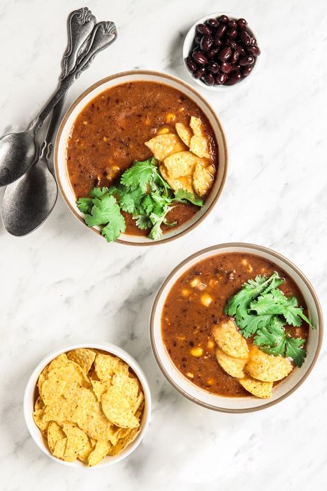 Vitamix Tortilla Soup, Easy Tortilla Soup, Vitamix Soup Recipes, Easy Tortilla Soup Recipe, Vitamix Soup, Tortilla Soup Easy, Slow Cooker Lasagna, Beet Soup, Tortilla Soup Recipe