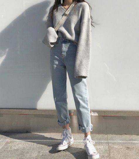 pinterest | izzymorris1 Korean Soft Girl Outfit, Ootd Retro, Fesyen Islam, Twins Fashion, Korean Casual Outfits, Korean Girl Fashion, Korean Fashion Trends, Ulzzang Fashion, Mode Inspo