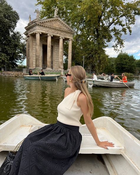 Lost in the beauty of Villa Borghese 🕊️ Villa Borghese Rome, Villa Borghese, Rome Photo, European Summer, Rome, Villa, The Beauty, Lost, Around The World