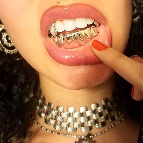 Creativity And Fashion on Instagram: “Check my Grillz.... @itsbarrbz #open #frames #fangs #gold #bottoms #grillz” Bottom Grill, Bottom Grills, Gold Grills, Cute Grills For Women, Fangs Grillz Women, Girls With Grills, Gold Fangs, Bottom Grillz, Fang Grillz