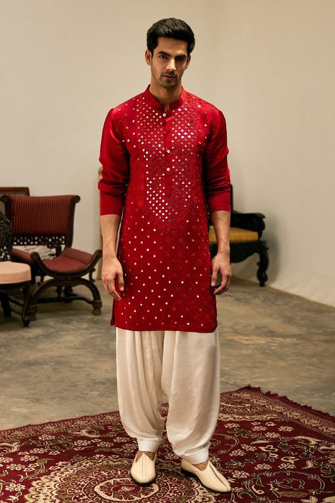 Buy Red Linen Cotton Silk Embroidery Mirror Zaid Kurta And Salwar Set For Men by Ankit V Kapoor Online at Aza Fashions. Sufi Night Outfit For Men, Red Kurta Men, Red Kurta For Men, Sufi Night, Indian Menswear, Mehendi Night, Indian Wedding Clothes For Men, Danish Image, Wedding Fits