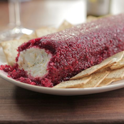 Cream Cheese Log, Cooking Thanksgiving Dinner, Relish Recipe, Cheese Log, Thanksgiving Appetizer Recipes, Cranberry Cream Cheese, Cranberry Relish, Best Thanksgiving Recipes, Relish Recipes