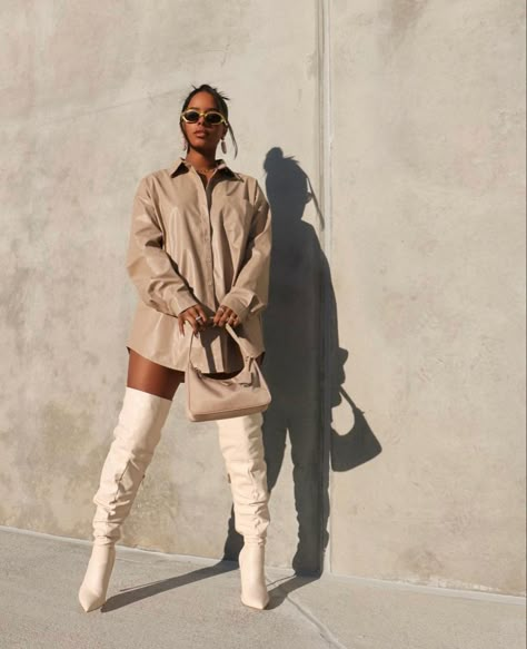 White Knee High Boots Outfit, Cream Boots Outfit, White Thigh High Boots, Long Boots Outfit, Brown Thigh High Boots, Thigh High Boots Outfit, White Knee High Boots, Boss Lady Outfit, White Boots Outfit