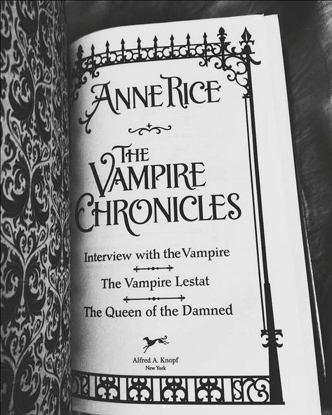 Vampire Book Aesthetic, Gothic Culture Aesthetic, Goth Books Aesthetic, Goth Literature, Gothic Literature Aesthetic, Darker Academia, Gothic Academia Aesthetic, Gothic Vampire Aesthetic, Dark Literature