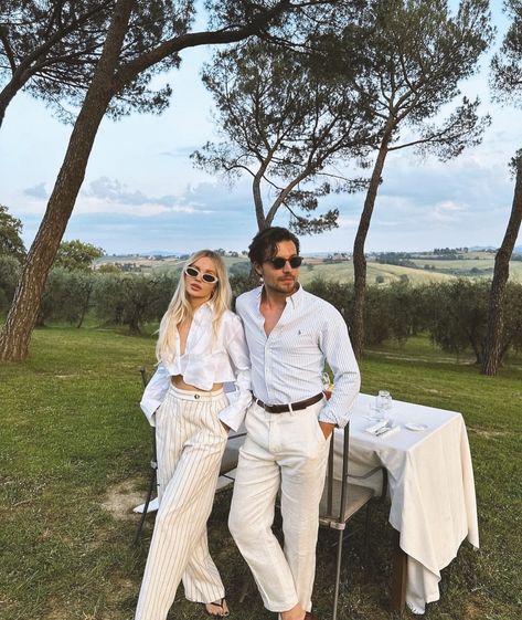 Old Money Couple Outfits, Couple Outfits Matching Classy, Matchy Outfit Couple, Old Money Couple, Money Couple, Cute Couple Aesthetic, Vintage Attire, Couple Lifestyle, Couple Matching Outfits