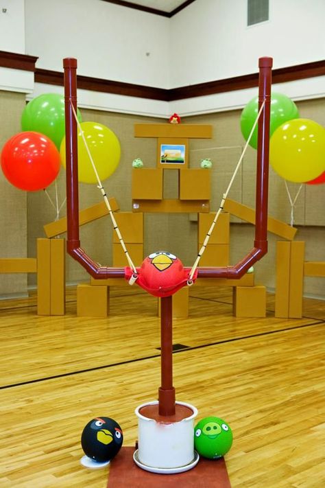 Christina this is all Kyle lol   Angry Bird Party - THIS IS HAPPENING, would be cool for a carnival game too!! Angry Bird Party, Fall Festival Games, Bird Birthday Parties, Fall Carnival, Festival Games, Angry Birds Party, Video Games Birthday Party, School Carnival, Bird Party