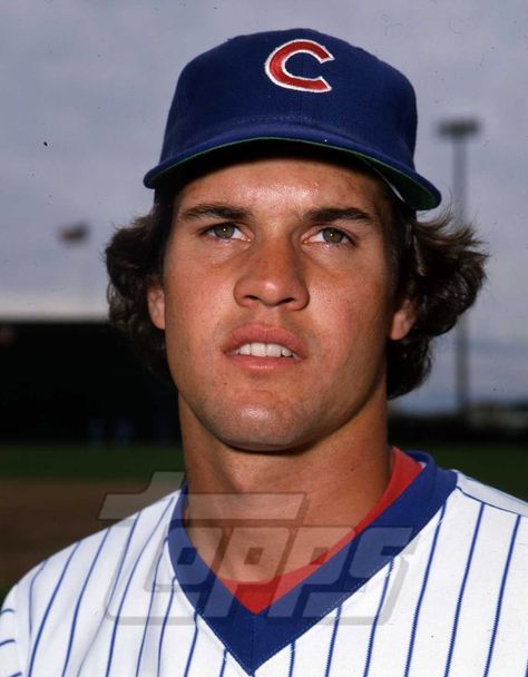 Ryne Sandberg - Chicago Cubs Baseball Batter, Chicago Sports Teams, Ryne Sandberg, Chicago Cubs Fans, Baseball Photography, Go Cubs Go, Chicago Cubs Baseball, Baseball Photos, Cubs Baseball