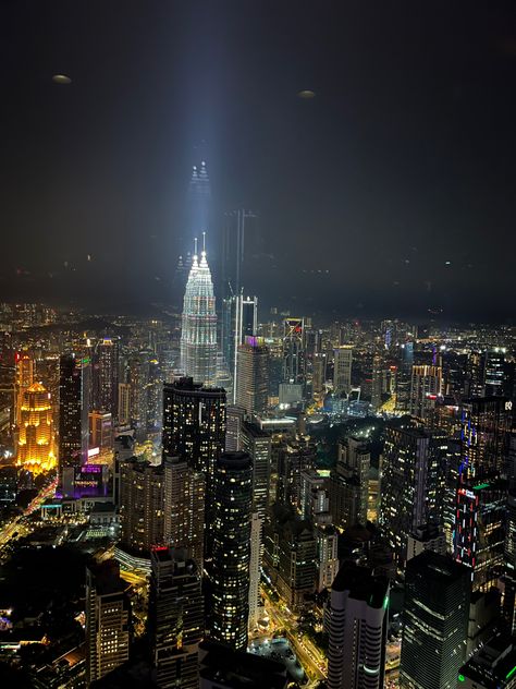 Night view of Kuala Lumpur #kualalumpur #night #nightlife Kuala Lumpur Night View, Night View, Night Photos, Jolie Photo, Night City, Taipei, Kuala Lumpur, Night Life, Pool