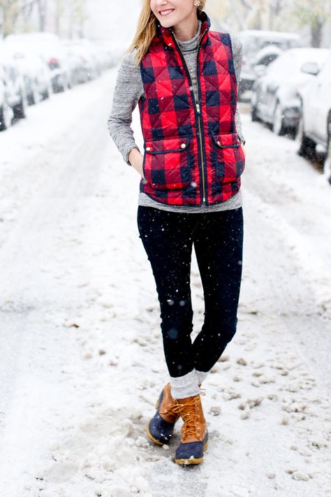 The perfect winter ensemble! Keep your legs and feet warm with leg warmers paired with a pair of duck boots. Plaid Vest Outfit, Duck Boots Outfit, Buffalo Plaid Vest, Vest Outfit, Boating Outfit, Plaid Vest, Duck Boots, New Classic, Boots Outfit