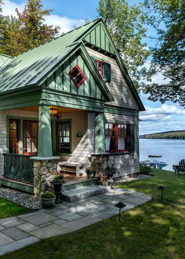 Lakeside Maine Cottage | TMS Architects Cottage Exterior Colors, Lake Houses Exterior, Maine Cottage, Lakeside Cottage, Cottage Exterior, Lake House Plans, Style Cottage, Dream Cottage, Lake Cottage