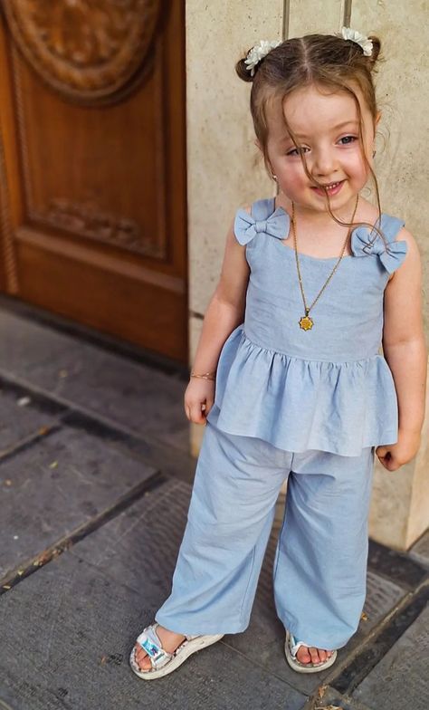 Kids Dress Collection, Kids Frocks Design, Kids Dress Wear, Kids Dress Patterns, Baby Dress Design, Baby Dress Patterns