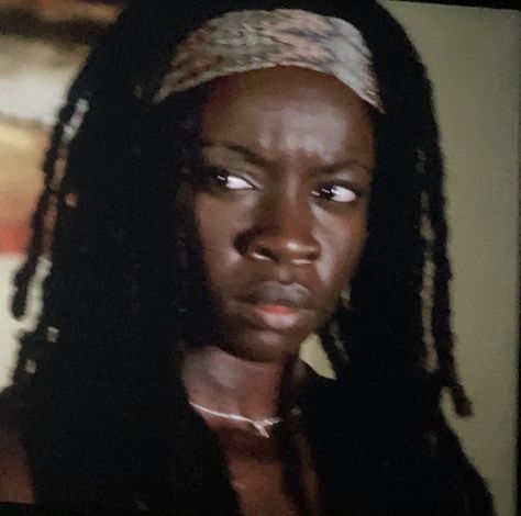 Michonne Twd Icons, Michonne Aesthetic, Michonne Comic, Grimes Pfp, Twd Michonne, Michonne Twd, Michonne Grimes, The Walking Dead Michonne, Twd Funny