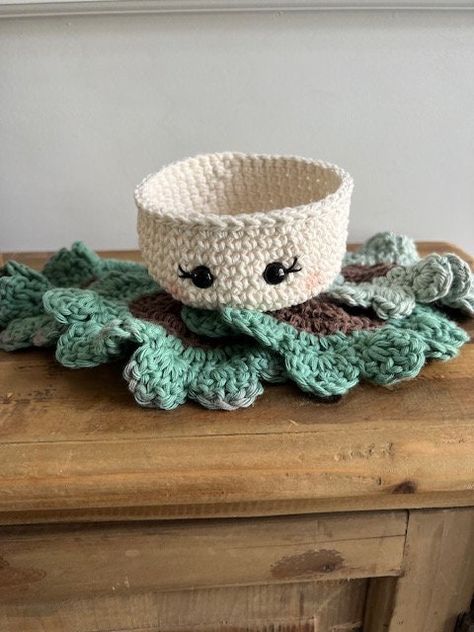 Crochet Succulent, Coaster Pattern, Crochet Coaster, Coaster Sets, Crochet Shop, Baby Blanket Crochet Pattern, Sewing Toys, Crochet Coasters, Half Double Crochet