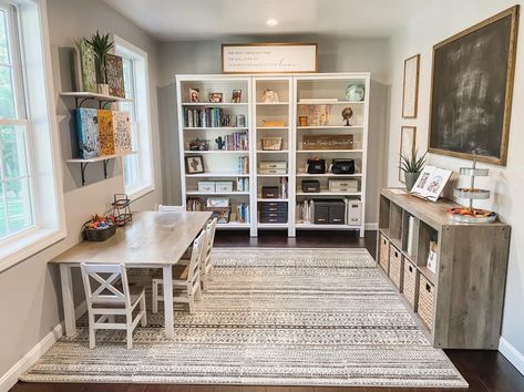 Office To Playroom, Dining Room Turned School Room, Flex Room Ideas Design Home Office, Cozy Home School Room, Homeschool Room Living Room, Modern Farmhouse Homeschool Room, Playroom Homeschool Room Ideas, Dinning Room Turned Playroom, Bloxburg Homeschool Room