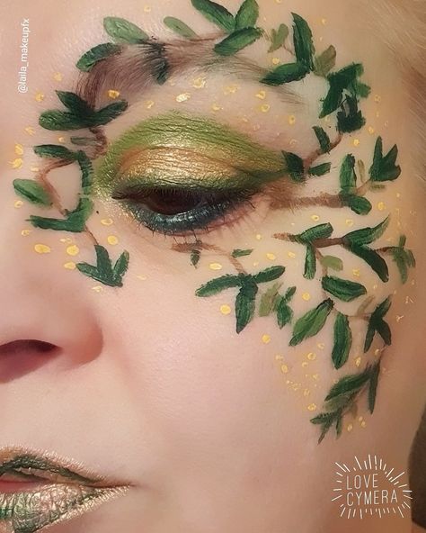 Leaf Inspired Makeup, Tree Costume Makeup, Leaf Makeup Green, Enchanted Forest Eye Makeup, Plant Makeup Halloween, Vine Makeup Look, Tree Face Makeup, Mother Nature Face Paint, Plant Themed Makeup