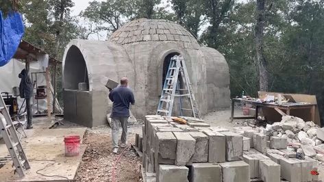 Everything You Need to Know About Building With Aircrete Aircrete Homes, Rv Water Filter, Halloween Budget, Bag Of Cement, Cement Blocks, Micro Apartment, Water Filters System, Cleaning Storage, Hobbit House