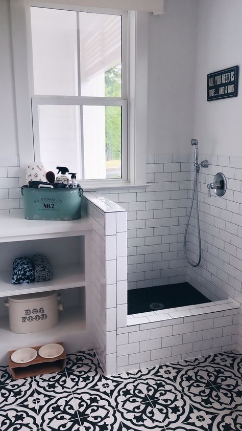 Dog Shower Station In Laundry Room, Shower For Dogs Laundry Rooms, Pet Bath In Laundry Room, Dog Wash Room In House, Mudroom Shower Ideas, Built In Dog Washing Station In Laundry Room, Boot Room With Shower Ideas, House Design Laundry Room, Small Laundry Room Ideas With Dog Wash