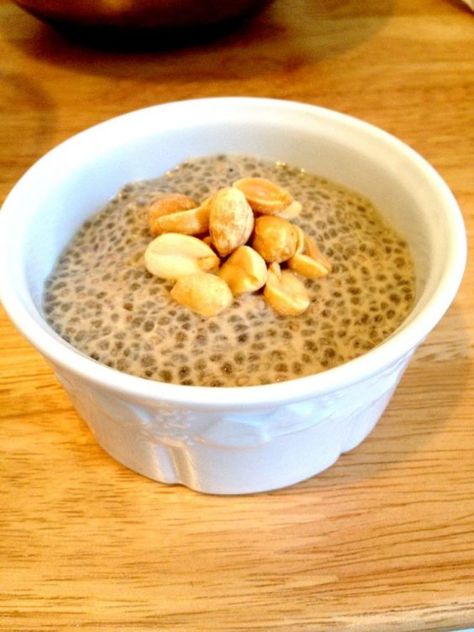 PB2 Overnite Peanut Butter Chia Pudding...For days you want to eat an entire jar of Skippy but don't want the tummy ache. #greatist https://greatist.com/eat/peanut-butter-powder-recipes Butter Powder Recipes, Peanut Butter Chia Pudding, Peanut Butter Powder Recipes, Pb2 Recipes, Chia Recipes, Powdered Peanut Butter, Butter Powder, Chia Recipe, Chia Seed Recipes