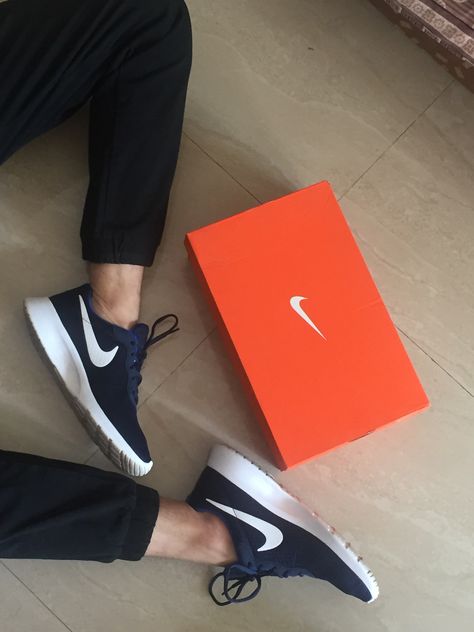 #mens #mensfashion #style #menstyle #outfit #styling Nike Tanjun, Outfit Styling, Nike Cortez, Nike Cortez Sneaker, Fashion Lifestyle, Sneakers Nike, Street Wear, Nike, Lifestyle