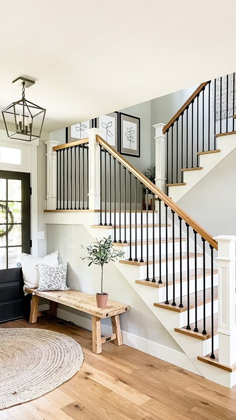 Interior Stairs Ideas Staircases, Stairs By Entryway, Entrance Stairs Entryway, Entry Way With Stairs, Second Floor House Design, Wrap Staircase, Classic Staircase, Stairs Makeover Ideas, Farmhouse Stairs