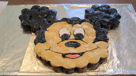 Mickey Mouse Cupcake Cake I made for Brady's 3rd Birthday Mickey Cupcake Cake, Mickey Mouse Cupcake Cake, Mickey Mouse Cupcake, Mickey Mouse Bday, Mickey Mouse Cupcakes, Diy Birthday Cake, Mickey Birthday Party, Cake Diy, Pull Apart Cupcakes