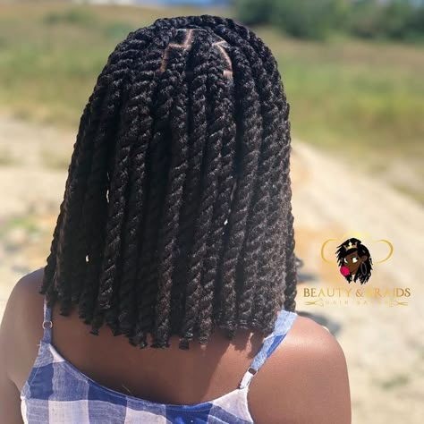 Yarn Braids Hairstyles, Beauty Signs, Baddie Braids, Yarn Braids Styles, Shorts Braids, Short Hair Twist Styles, Marley Braids, Pin Dress, Bob Braids Hairstyles