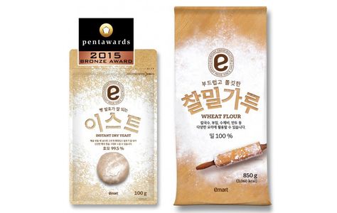 Flour Packaging Design, Flour Packaging, Fmcg Packaging, Supermarket Design Interior, Beautiful Packaging Design, Rice Packaging, Japanese Packaging, Packaging Food, Food Package