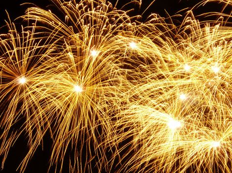 yellow fireworks Yellow Fire Aesthetic, New Year Fire Works Aesthetic, Gold Fireworks, Yellow Fireworks, Yellow Fireworks Aesthetic, Montreal Botanical Garden, Old Port, Chinese Garden, Hogwarts Houses