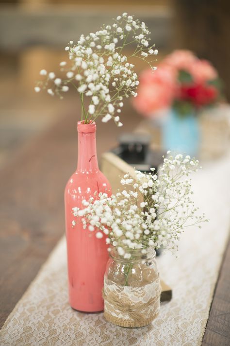 By using natural wood, burlap, mason jars and serving drinks for a country wedding, do you feel that rustic weddings are passé? An authoritative report tells us that rustic weddings are not out of style, but trend to ... Lace Wedding Centerpieces, Coral Wedding Centerpieces, Coral Wedding Decorations, Coral Wedding Themes, Unique Wedding Centerpieces, Cheap Wedding Centerpieces, Wedding Navy, Wedding Ceremony Ideas, Quinceanera Ideas