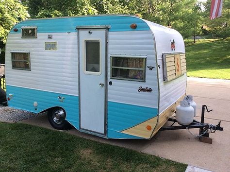 1978 Serro Scotty For Sale | Little Vintage Trailer | Bloglovin’ Scotty Camper, Vintage Trailers For Sale, Vintage Campers For Sale, Serro Scotty, Vintage Camper Remodel, Rv Hacks, Vintage Travel Trailers, Trailer Remodel, Vintage Trailer