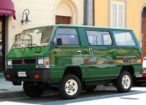 Mitsubishi L300 4WD | Alessio | Flickr Mitsubishi Wagon, L200 Mitsubishi 4x4, Mitsubishi Delica Camper, L300 Mitsubishi, Delica Van, Mitsubishi Minicab, Old Mitsubishi, Mini Trucks 4x4, Adventure Accessories