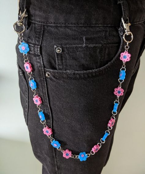 Perler Bead Chain, Kidcore Style, Belt Tutorial, Beads Belt, Large Key Rings, Ironing Beads, Jeans Chain, Iron Beads, Beaded Belt