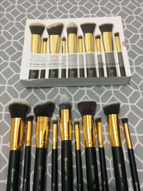 Bh Cosmetics brochas Bh Cosmetics, Powder Brush, Sephora, Makeup, Beauty, Quick Saves, Make Up