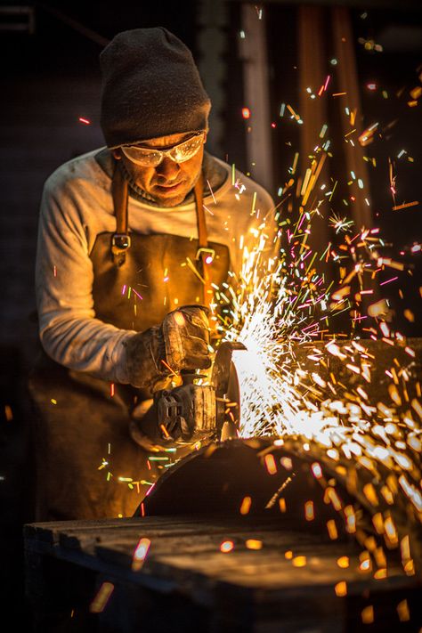 Mechanics Photography, Old Photo Restoration, Factory Photography, Underwater Welder, Steel Worker, Tig Welder, Mig Welder, Metal Workers, Environmental Portraits