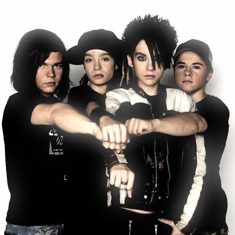 Tokio hotel 2005 Tom From Tokyo Hotel, Tokio Hotel Profile Picture, Tokio Hotel Aesthetic, Tokio Hotel Pfp, Hotel Icon, Hello Kitty Wallpaper Hd, Funny Happy Birthday Wishes, Tokyo Hotel, Georg Listing