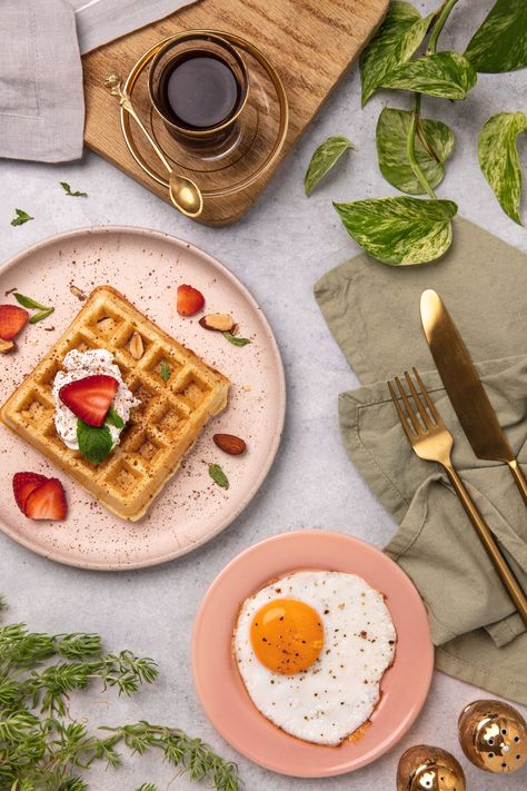 Flatlay Food Photography Ideas, Waffle Product Photography, Soft Light Food Photography, Breakfast Food Photography Styling, Breakfast Photoshoot Ideas, Breakfast Table Photography, Beautiful Breakfast Photography, Overhead Food Photography, Light And Airy Food Photography