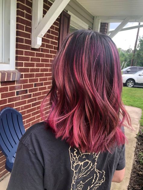 Red Hair With Pink Balayage, Red Hair And Pink Highlights, Pink Dye On Black Hair, Pink To Brown Hair, Short Red And Pink Hair, Bright Pink Balayage Brunette, Pink Higliths Hair, Pink Balayage On Dark Hair, Balayage Colored Hair