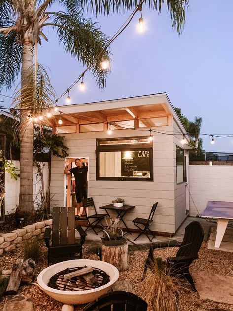 In Just 3 Months, This Dad Built A Cozy Coffee Shop In His Backyard | Bored Panda Backyard Coffee Shop, Backyard Cafe, Coffee Shop Concept, Mini Cafe, Outdoor Restaurant Design, Small Coffee Shop, Small Cafe Design, Cafe Concept, Cozy Coffee Shop