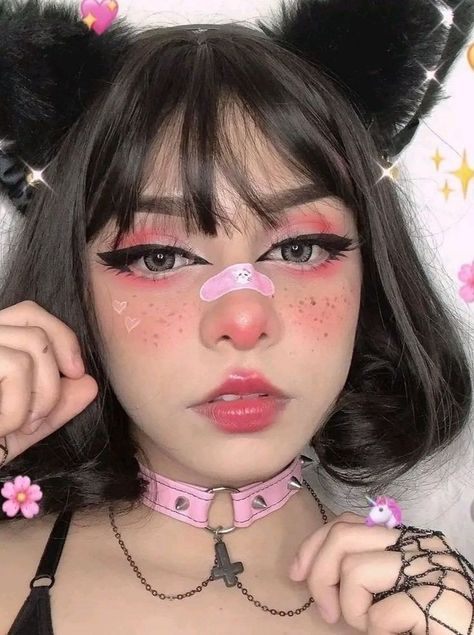 Pink Goth Makeup, Purple Fairy Makeup, Cutesy Makeup, Cat Makeup Look, Harajuku Makeup, Pastel Goth Makeup, Cat Eye Look, Egirl Makeup, Punk Makeup