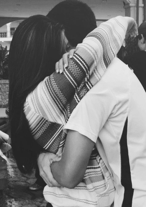 ♡ tight hugs ♡ Image Couple, Cute Couples Cuddling, Cute Couple Quotes, Couples Hugging, Relationships Goals, Cute Couples Hugging, Love Hug, Couple Things, The Perfect Guy